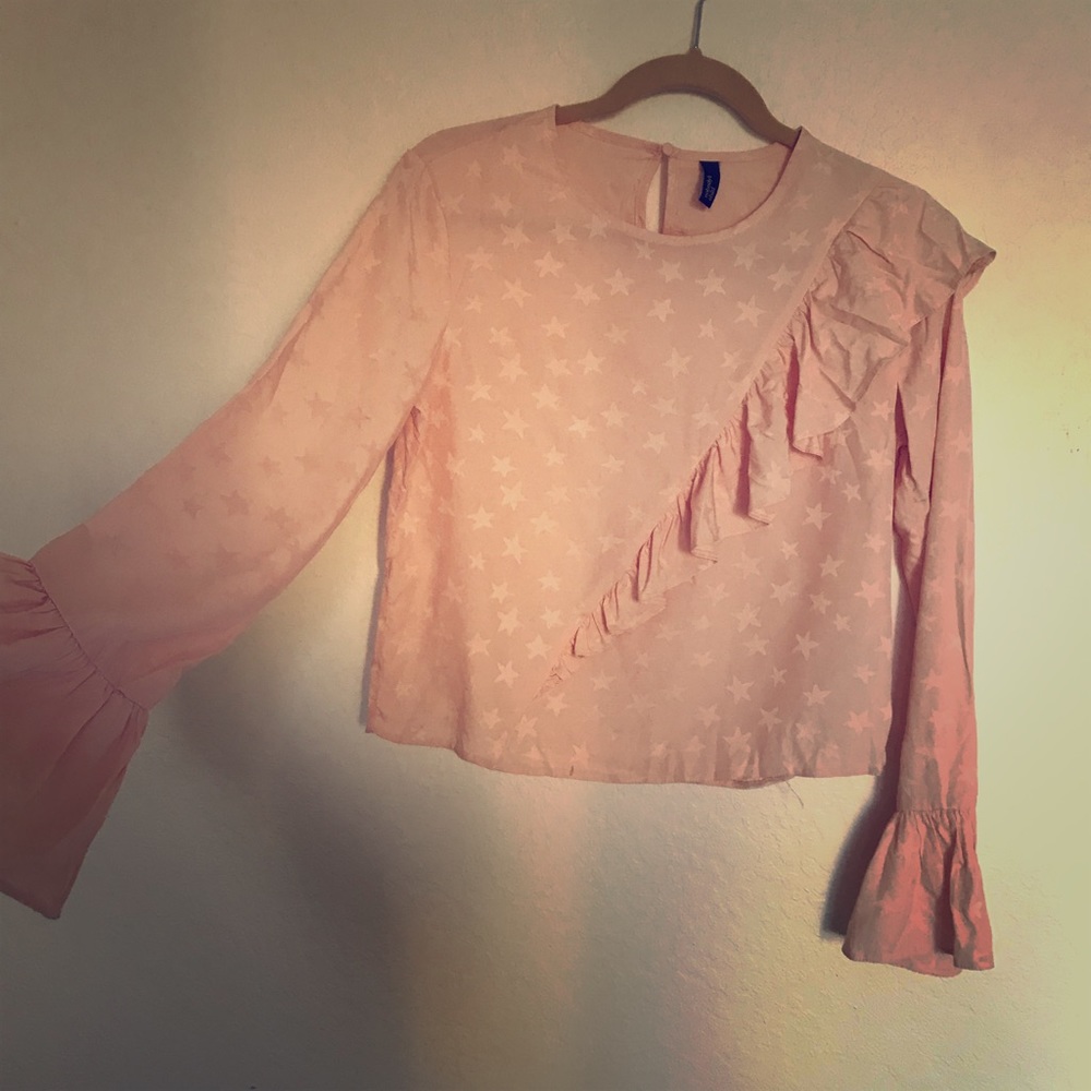 Nobody’s Child Puffy Sleeves Shirt